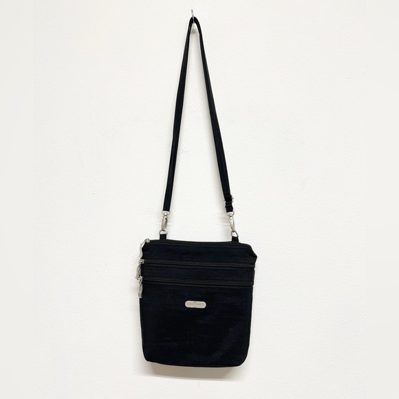 Baggallini Womens Black Silvertone 3 Zippered Essential Crossbody Modern Purse - Picture 2 of 11